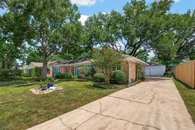 8507 Langdon Lane, Houston, TX 77036 - Photo 4