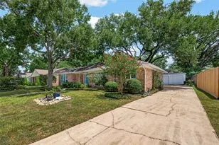 8507 Langdon Ln, Houston, TX 77036 - Photo 4