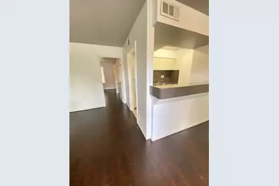 4701 Bell Street #6, Houston, TX 77023 - Photo 6