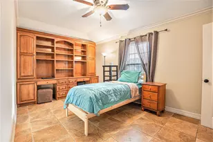 1310 Bayou Shore Dr, Galveston, TX 77551 - Photo 18