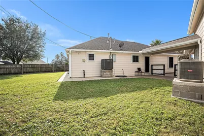 1310 Bayou Shore Drive, Galveston, TX 77551 - Photo 34