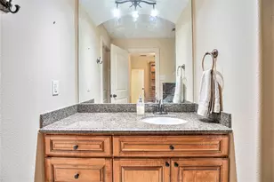 1310 Bayou Shore Dr, Galveston, TX 77551 - Photo 14