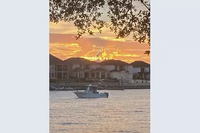 308 Shore Breeze Lane, League City, TX 77573 - Photo 44