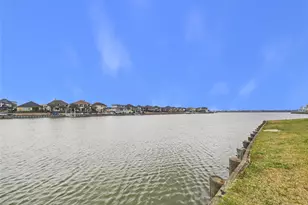 308 Shore Breeze Ln, League City, TX 77573 - Photo 48