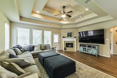 111 Quail Meadow Drive, Conroe, TX 77384 - Photo 4
