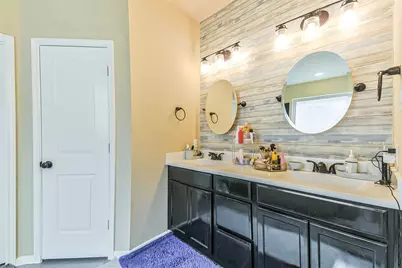 111 Quail Meadow Drive, Conroe, TX 77384 - Photo 16
