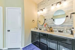 111 Quail Meadow Dr, Conroe, TX 77384 - Photo 16