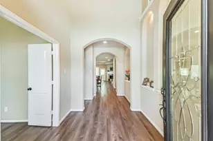 111 Quail Meadow Dr, Conroe, TX 77384 - Photo 2