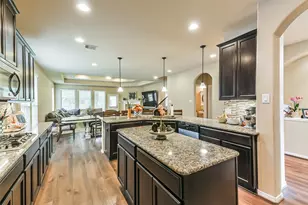 111 Quail Meadow Dr, Conroe, TX 77384 - Photo 10