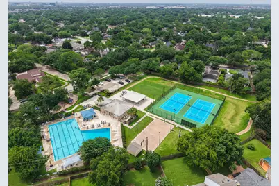 1315 Warwickshire Drive, Houston, TX 77077 - Photo 40