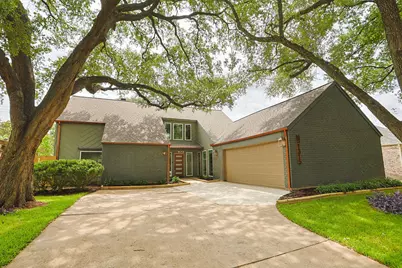 1315 Warwickshire Drive, Houston, TX 77077 - Photo 34