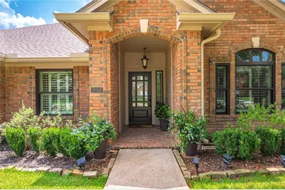 814 Maplewood Falls Court, Houston, TX 77062 - Photo 4