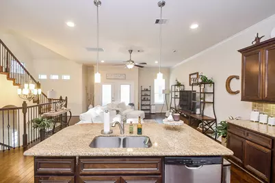 1418 Upland Orchard Drive, Houston, TX 77043 - Photo 16