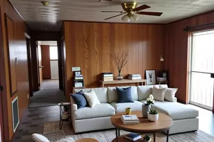 2870 Sarah St, Beaumont, TX 77705 - Photo 1