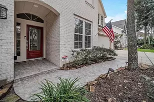 11 Sunspree Pl, The Woodlands, TX 77382 - Photo 2