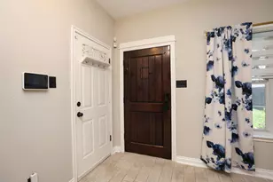 7985 St Louis St, Houston, TX 77028 - Photo 6