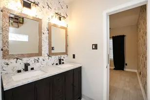 7985 St Louis St, Houston, TX 77028 - Photo 20