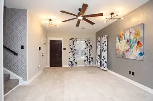 7985 St Louis St, Houston, TX 77028 - Photo 8