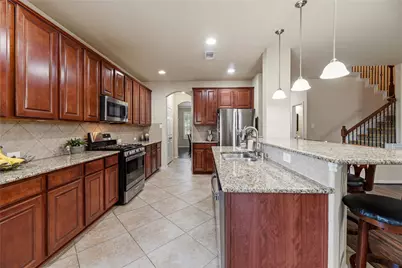 13301 Misting Falls Lane, Pearland, TX 77584 - Photo 10