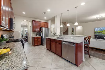 13301 Misting Falls Lane, Pearland, TX 77584 - Photo 12