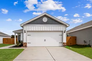 15858 Berry Hl Dr, Conroe, TX 77303 - Photo 1
