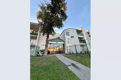 2822 S Bartell Drive #31, Houston, TX 77054 - Photo 12