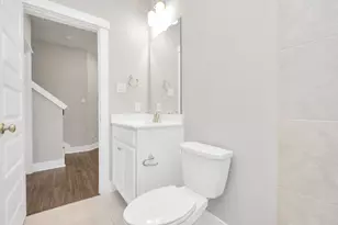 705 Strawberry Pines Ct, Houston, TX 77009 - Photo 18