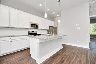 705 Strawberry Pines Ct, Houston, TX 77009 - Photo 6