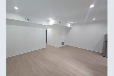 8101 Venus Street #B, Houston, TX 77088 - Photo 4