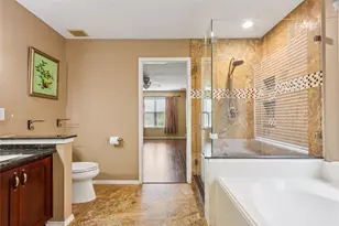 10306 Logan Bridge Ln, Sugar Land, TX 77498 - Photo 12