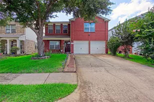 10306 Logan Bridge Ln, Sugar Land, TX 77498 - Photo 2