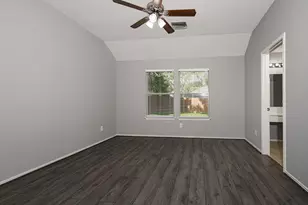 139 S Vesper Bend Cir, The Woodlands, TX 77382 - Photo 14