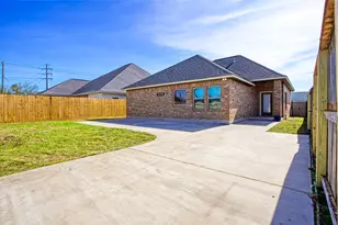 1206 N Avenue L, Freeport, TX 77541 - Photo 22