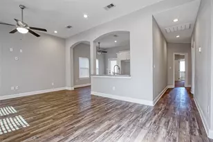 1206 N Avenue L, Freeport, TX 77541 - Photo 2