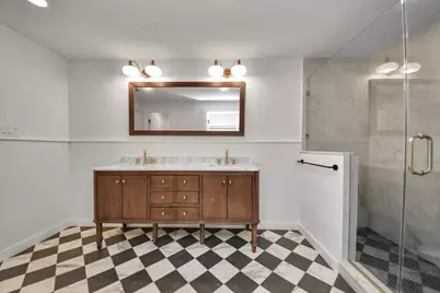 1015 E 32nd Street, Houston, TX 77022 - Photo 20