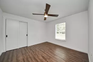 1015 E 32nd St, Houston, TX 77022 - Photo 26