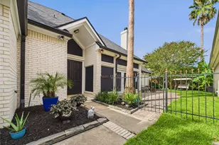 203 Las Brisas St, Kemah, TX 77565 - Photo 36