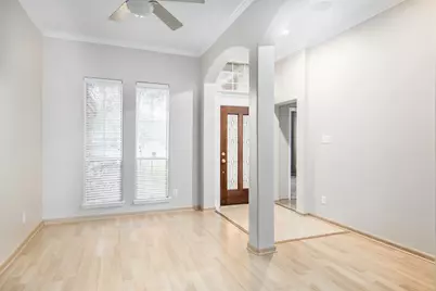 179 Greenridge Circle, League City, TX 77573 - Photo 4