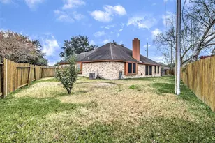 179 Greenridge Cir, League City, TX 77573 - Photo 22