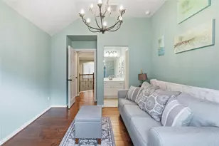 206 N Vershire Cir, The Woodlands, TX 77354 - Photo 32