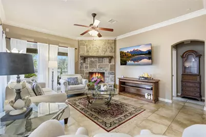 206 N Vershire Circle, The Woodlands, TX 77354 - Photo 10