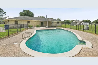 302 County Road 893, Angleton, TX 77515 - Photo 26