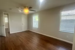 125 Kellum St, Liberty, TX 77575 - Photo 8