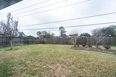 3026 S Peach Hollow Circle, Pearland, TX 77584 - Photo 18