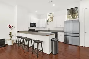 939 Colorado St, Houston, TX 77007 - Photo 6