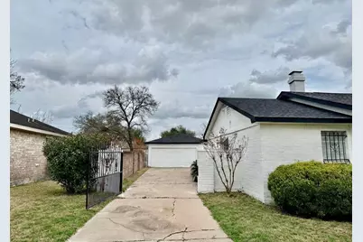 12834 Glenwolde Drive, Houston, TX 77099 - Photo 2