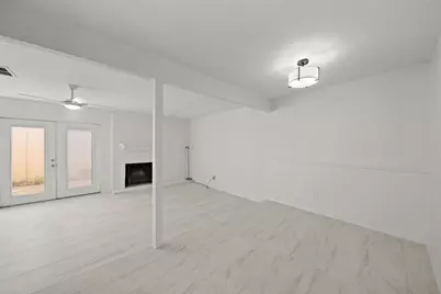 11650 Village Place Drive #302, Houston, TX 77077 - Photo 14