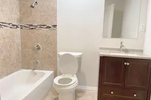 12115 Segrest Dr, Houston, TX 77047 - Photo 6