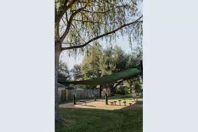 3327 Larkwood Lane, Sugar Land, TX 77479 - Photo 6