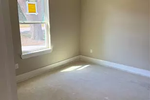 304 N N Ormsby St, Alvin, TX 77511 - Photo 4